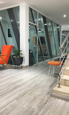 Tunmise Natural Hair salon