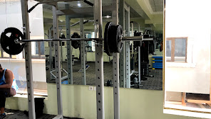 24 hour fitness center