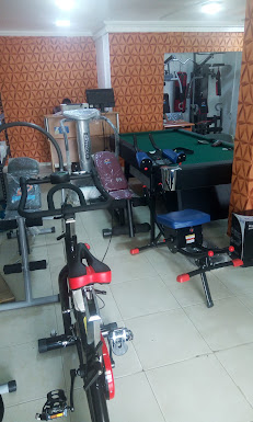 Bar 32 (Bar And Restaurant )